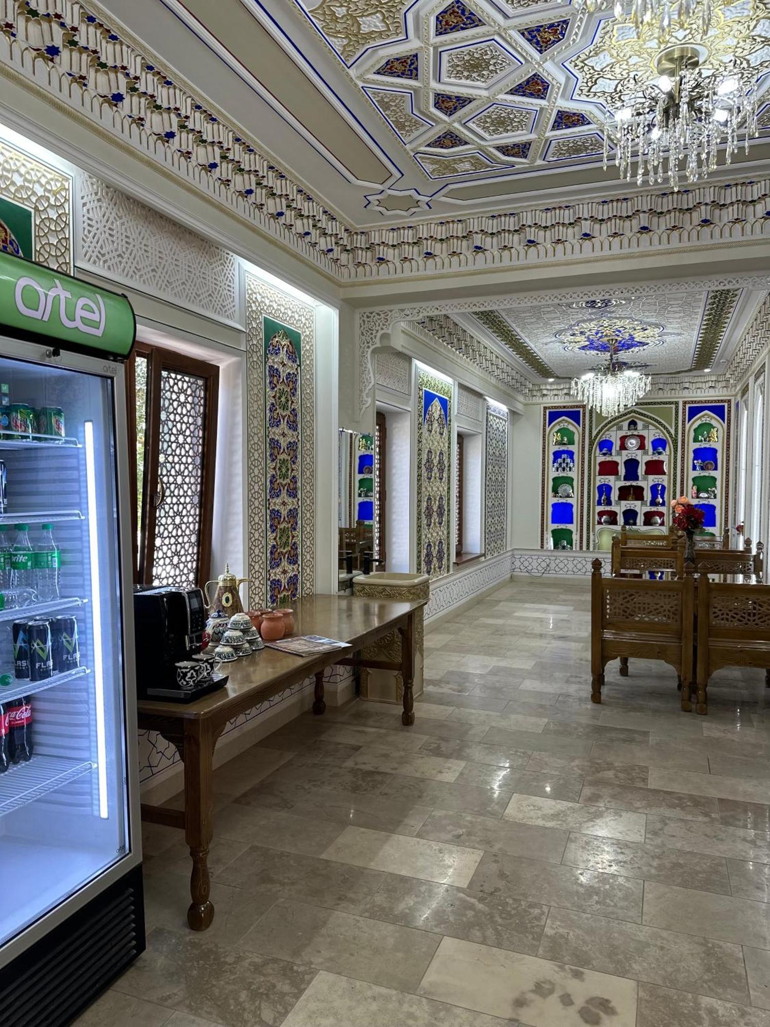 Hotel Zarhal Bukhara Exterior photo